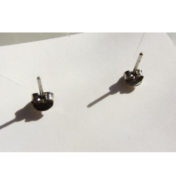 Vintage Enamel Heart Shaped Cloisonne Style Earrings - Picture 2 of 2